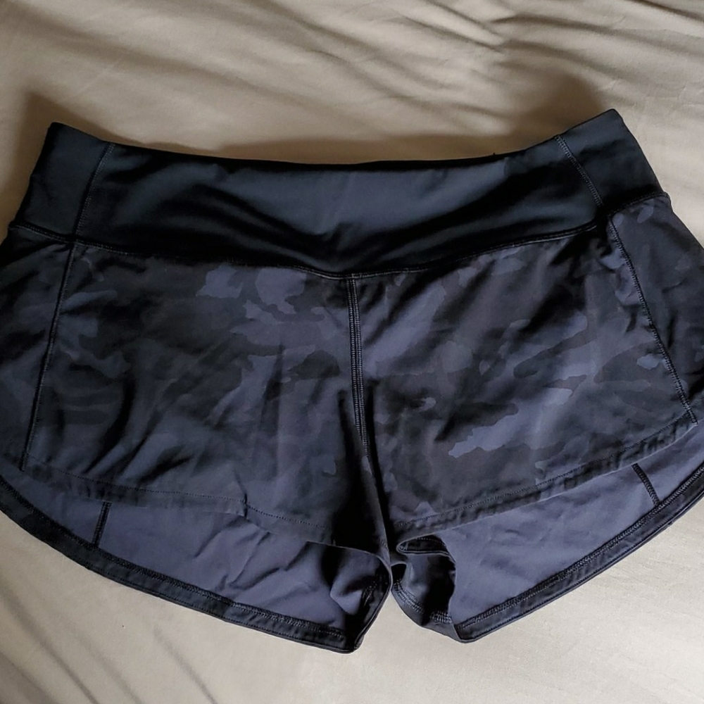Lululemon Speed up Short 2.5